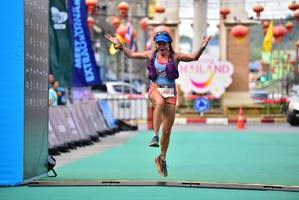 BIB: 5030
                            <button type="button" onclick="openModal(21796257)" class="btn btn-primary btn-sm float-right btn-popup" data-toggle="modal" data-target=".modal-high-quality">
                        <i class="fas fa-shopping-cart"></i> Add to Cart
                    </button>
                                            <button type="button" onclick="isThisMe(21796257, true)" class="btn btn-success btn-sm float-right btn-popup btn-isme hidden" data-toggle="tooltip" data-placement="bottom" title="นี่คือรูปของคุณใช่ไหม คลิกที่นี่เพื่อเอาเข้าอัลบั้ม">
                        <i class="fas fa-plus"></i> Add to album
                    </button>
                    <button type="button" onclick="isThisMe(21796257, false)" class="btn btn-warning btn-sm float-right btn-popup btn-isnotme hidden">
                        <i class="fas fa-ban"></i> Remove from album
                    </button>